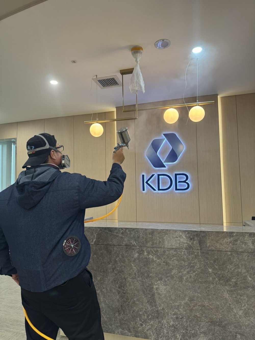 Thi công phủ T-SHIELD tại sảnh ngân hàng KDB